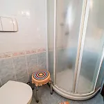 Bilocale Lo Scoglio - Goelba Apartman *