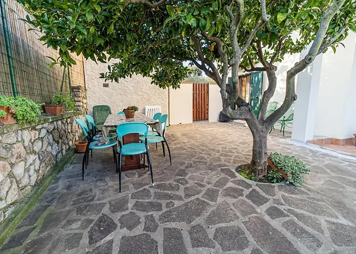 Bilocale Lo Scoglio - Goelba Διαμέρισμα *